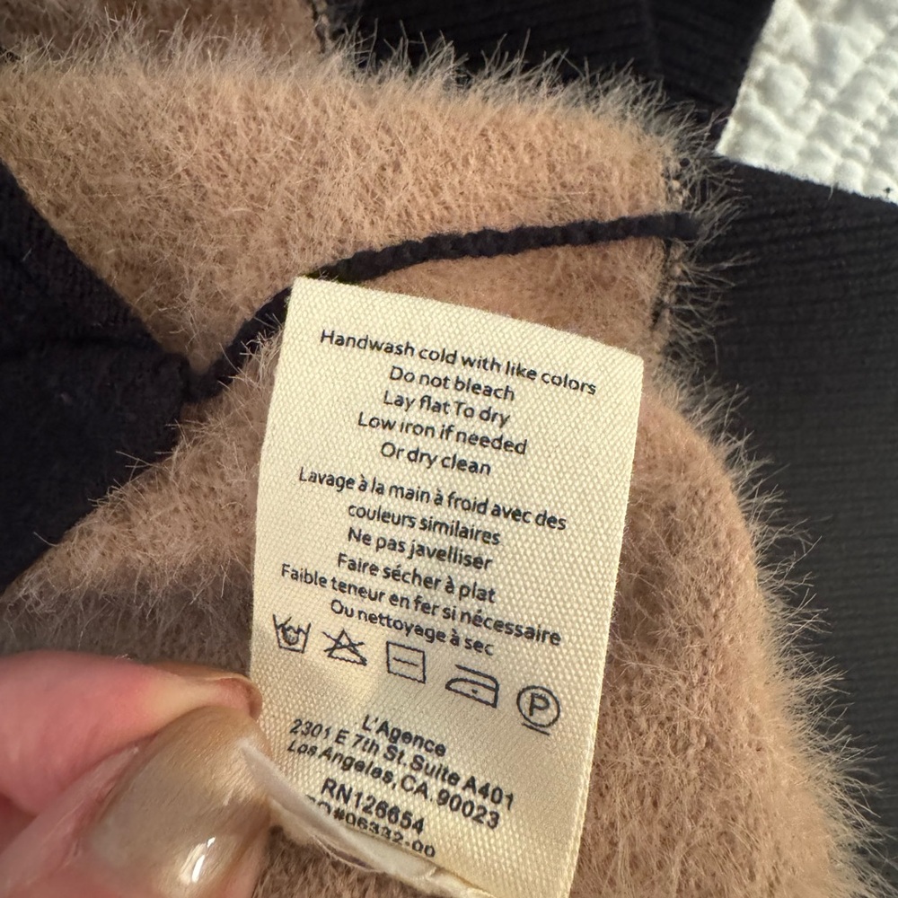 Lagence Women's camel and Black fuzzy Cardigan Sweater. - Picture 12 of 12